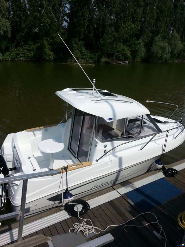Beneteau Antares 5.80