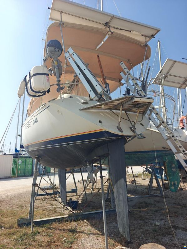 Beneteau First 345