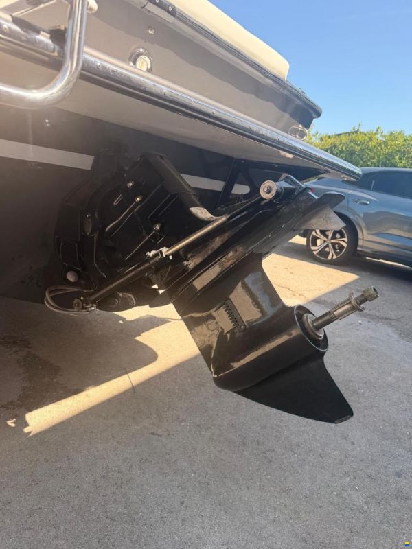 Chris Craft 214 VF SCORPION