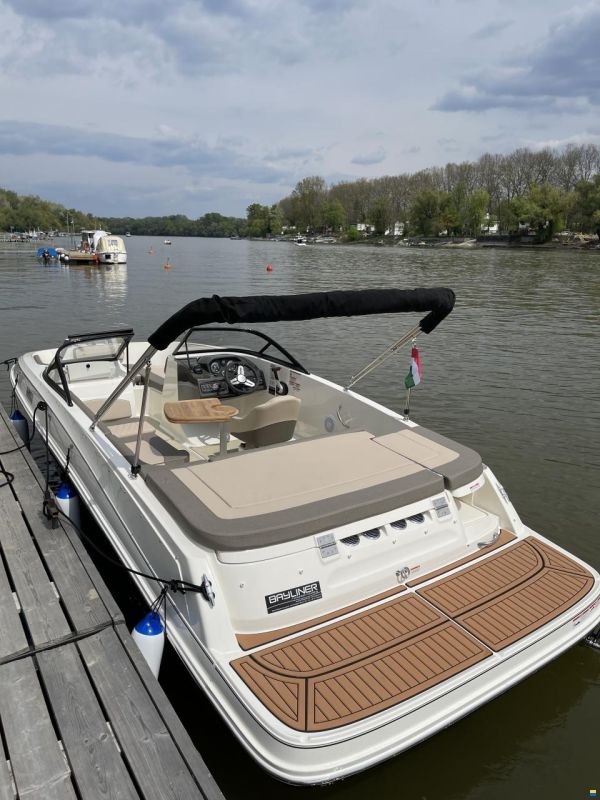 Bayliner VR5