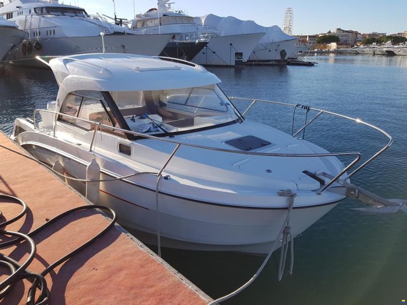 Beneteau Antarès 7