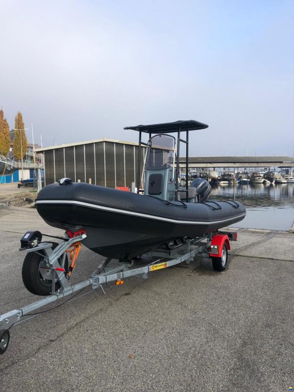 Bombard Explorer 550