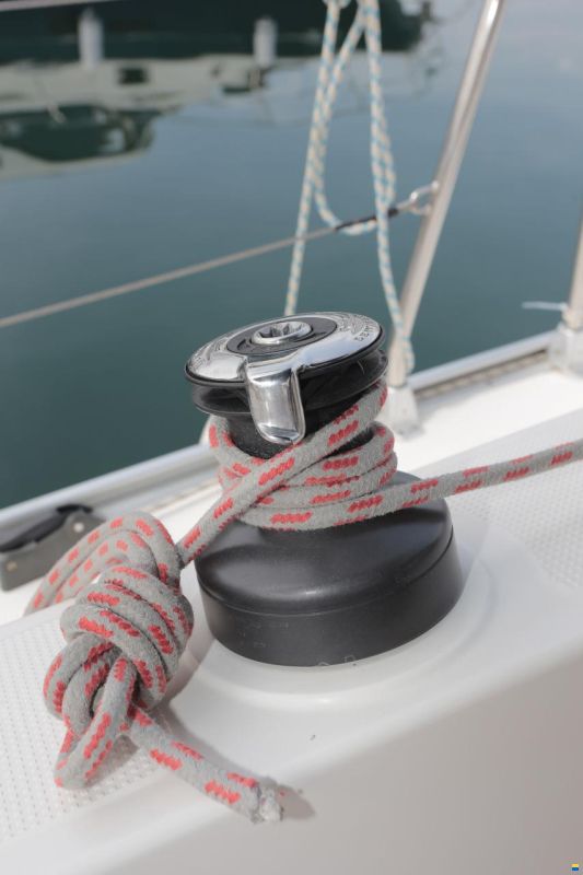 Bavaria Cruiser 37