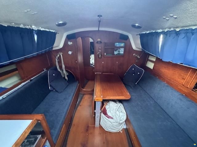 Contessa 28