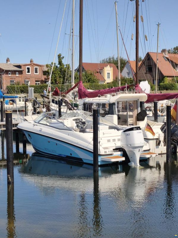 Beneteau 750 Flyer Cabrio