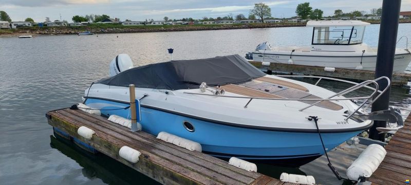 Beneteau 750 Flyer Cabrio