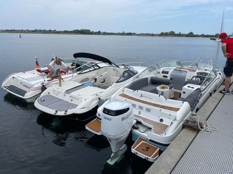 Beneteau 750 Flyer Cabrio
