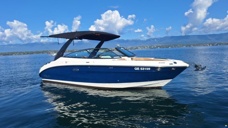 Sea Ray SLX 260 Surf
