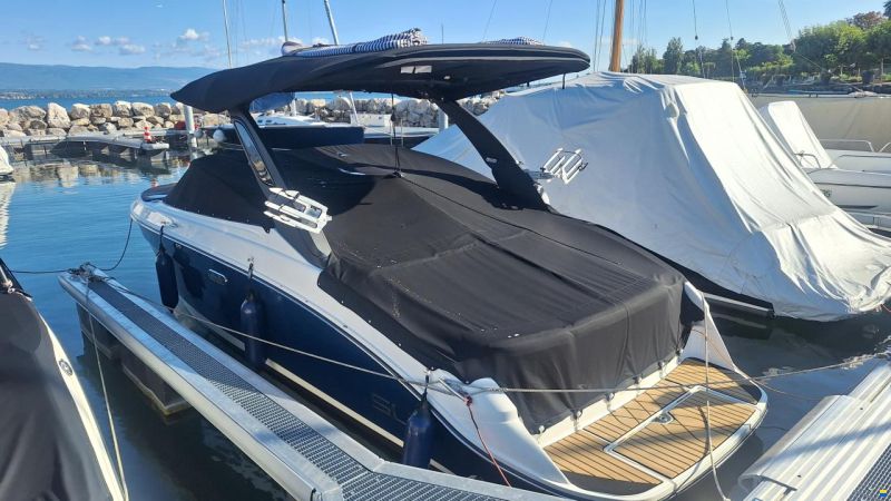 Sea Ray SLX 260 Surf