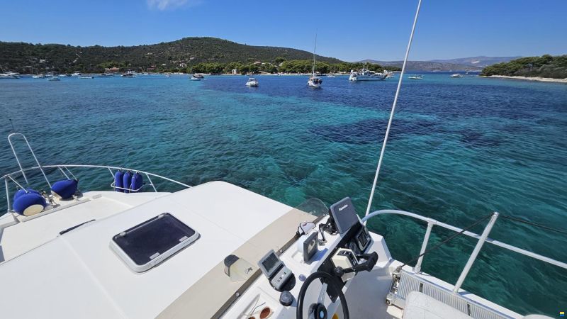 Azimut 38