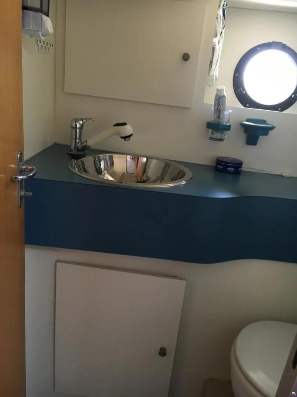 Azimut 38