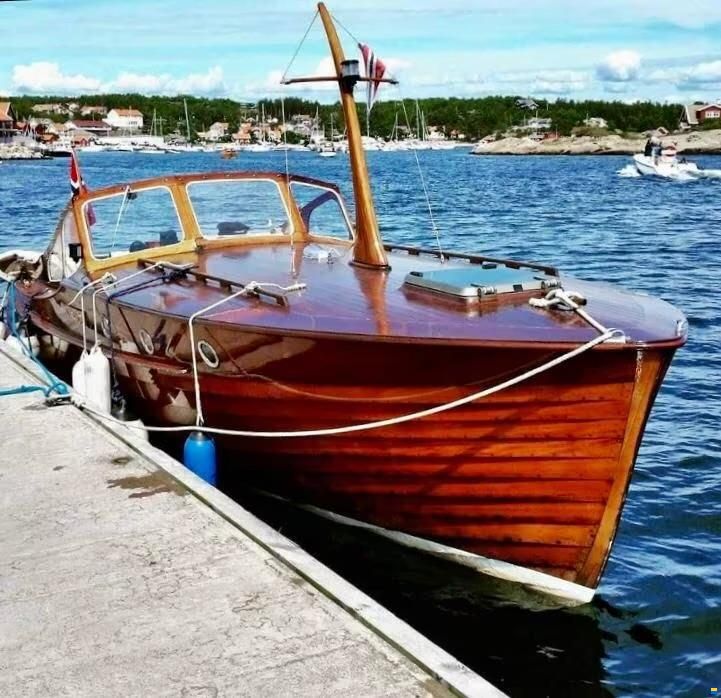 Mahagoni-Backdecker