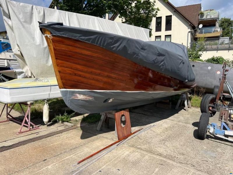 Mahagoni-Backdecker