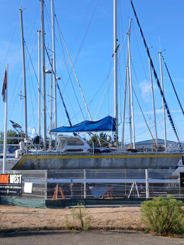 Voilier de voyage chantier Grardel archi