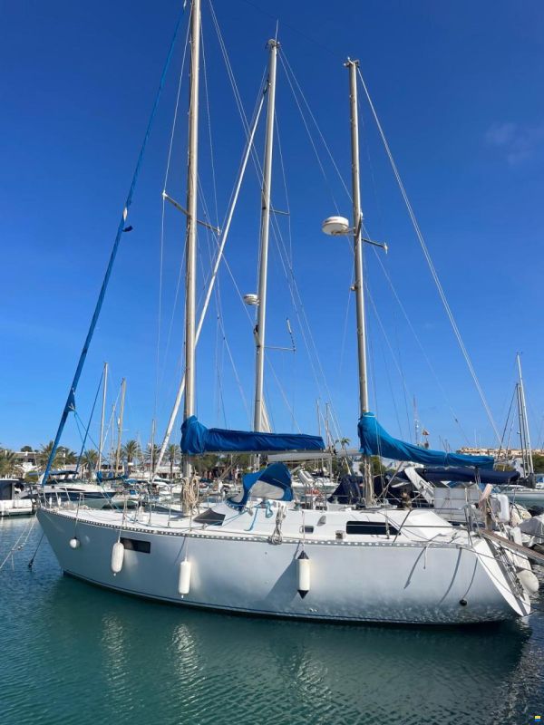 North Wind Mistral 40