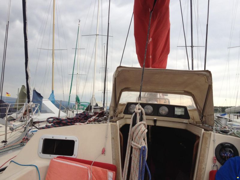 Beneteau First 32