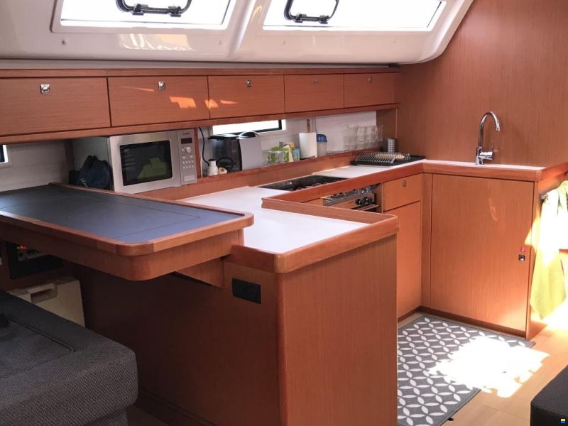 Bavaria Cruiser 51