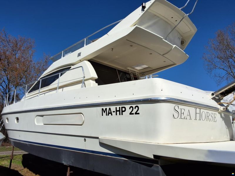 Ferretti 43 Fly