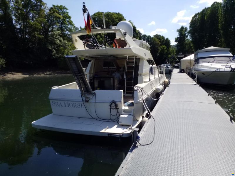 Ferretti 43 Fly