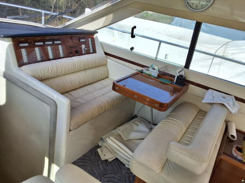 Ferretti 43 Fly