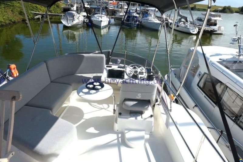 Beneteau Swift Trawler 30