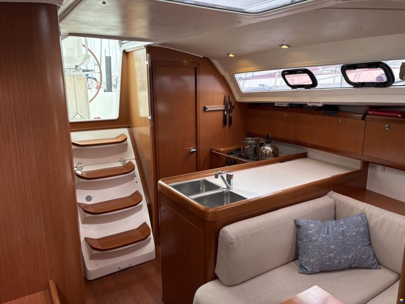Beneteau Oceanis 34