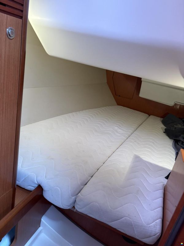 Beneteau Oceanis 34