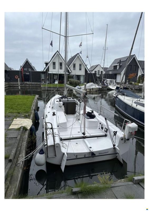 Beneteau First 27