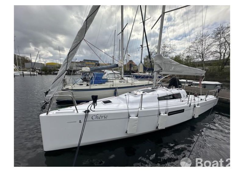 Beneteau First 27