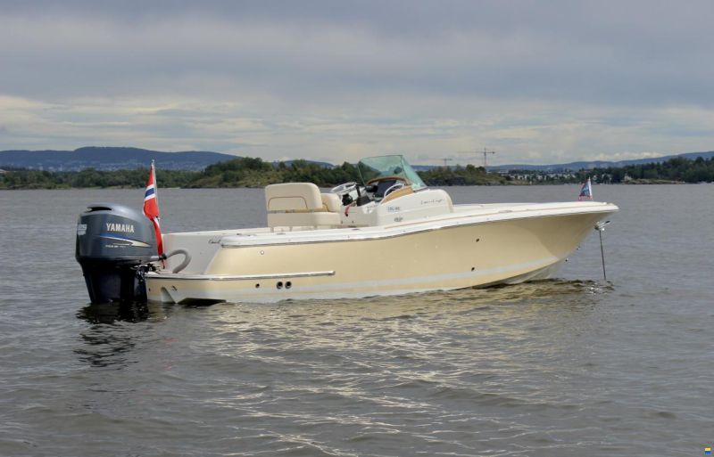 Chris Craft 23 Catalina