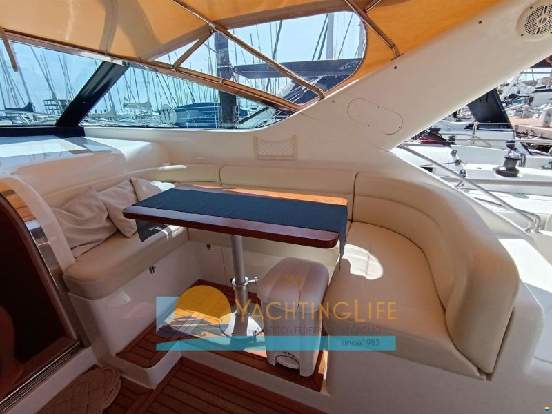 Uniesse 42' Open