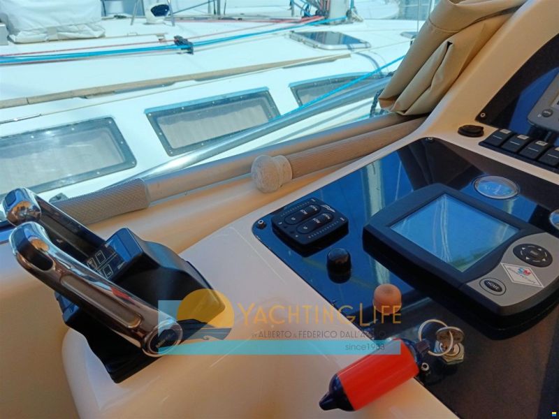 Uniesse 42' Open