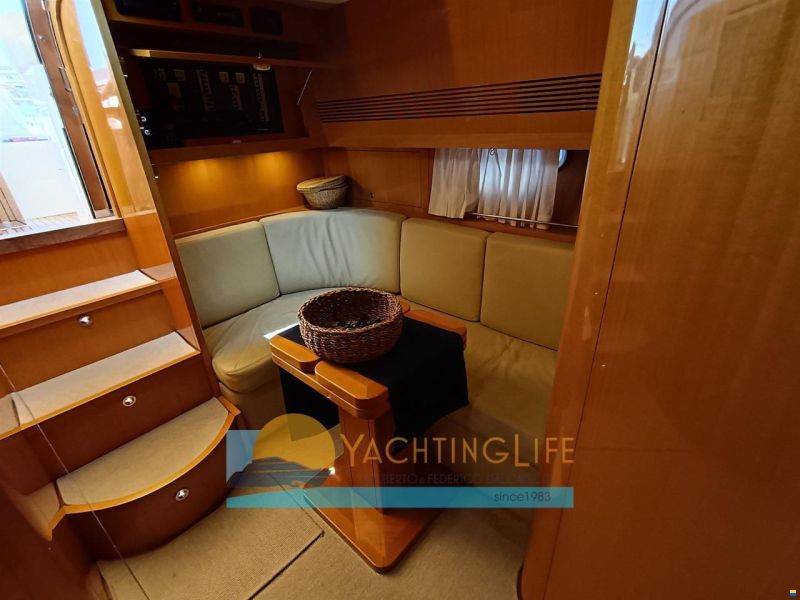 Uniesse 42' Open