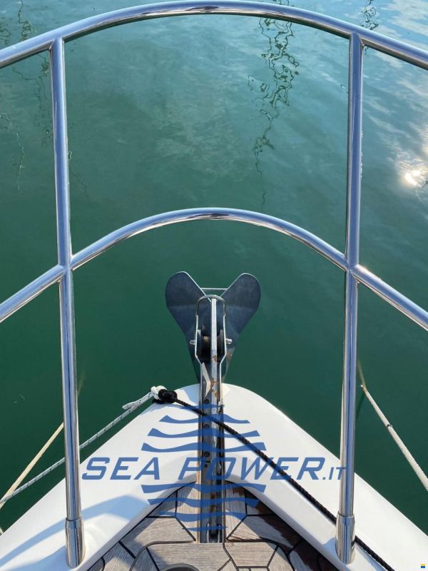 Princess Yachts. F 49