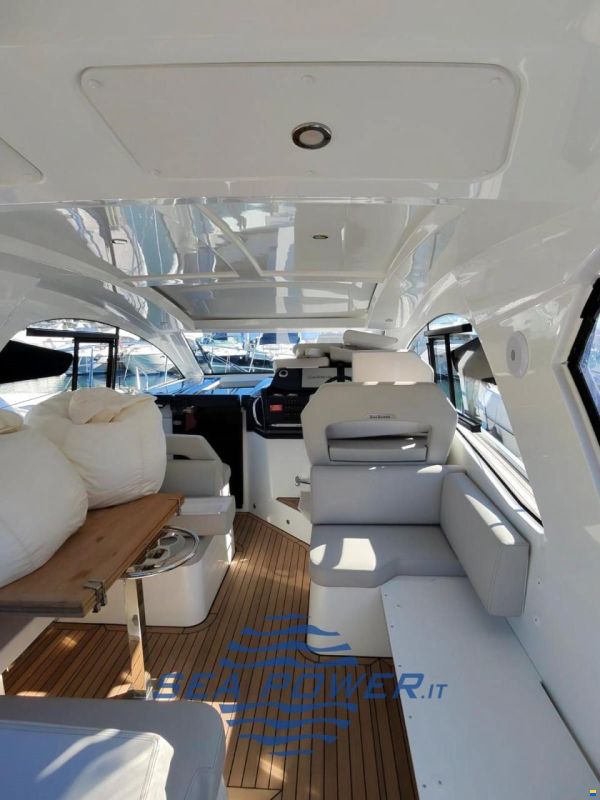 Beneteau. Gran Turismo 36