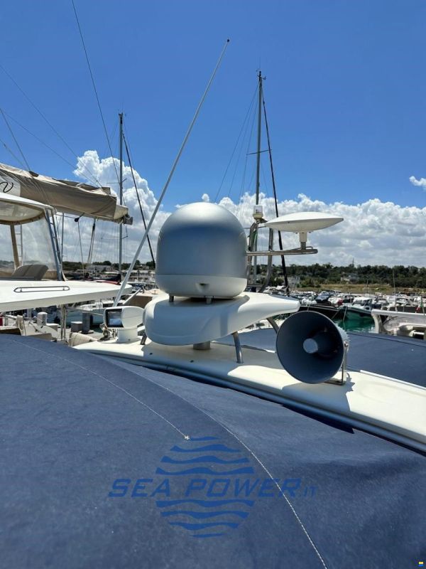 Cranchi. MEDITERRANE 43 OPEN TOP