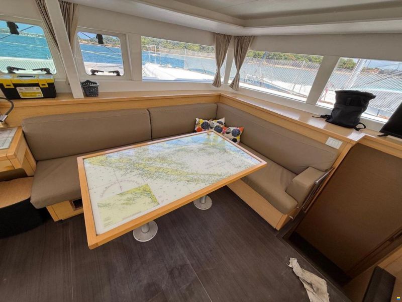 CONSTRUCTION NAVALE BORDEAUX LAGOON 450
