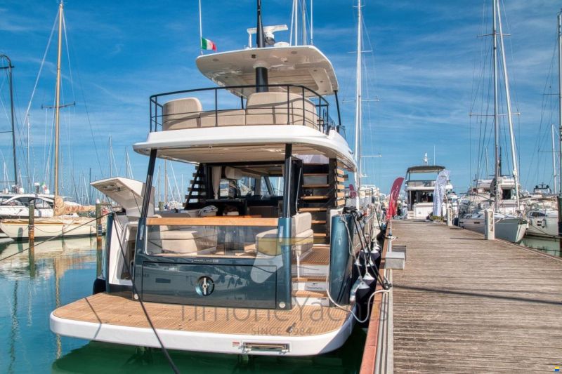 Azimut Magellano 60
