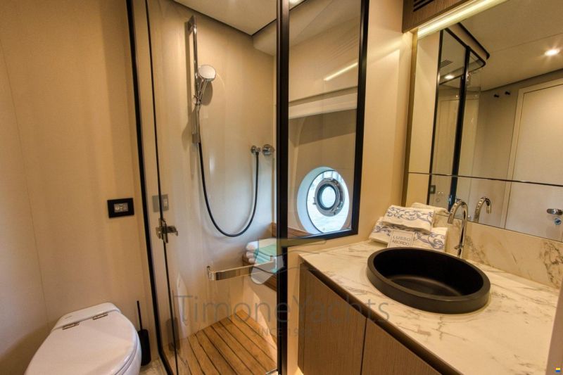 Azimut Magellano 60