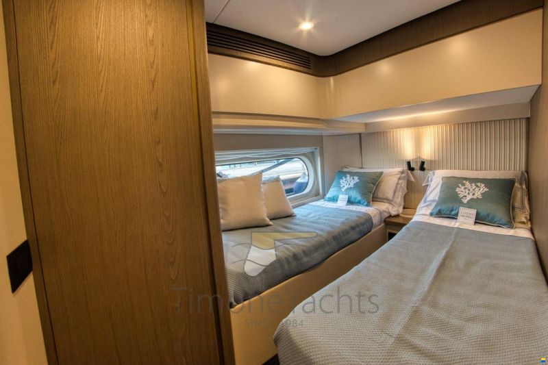 Azimut Magellano 60