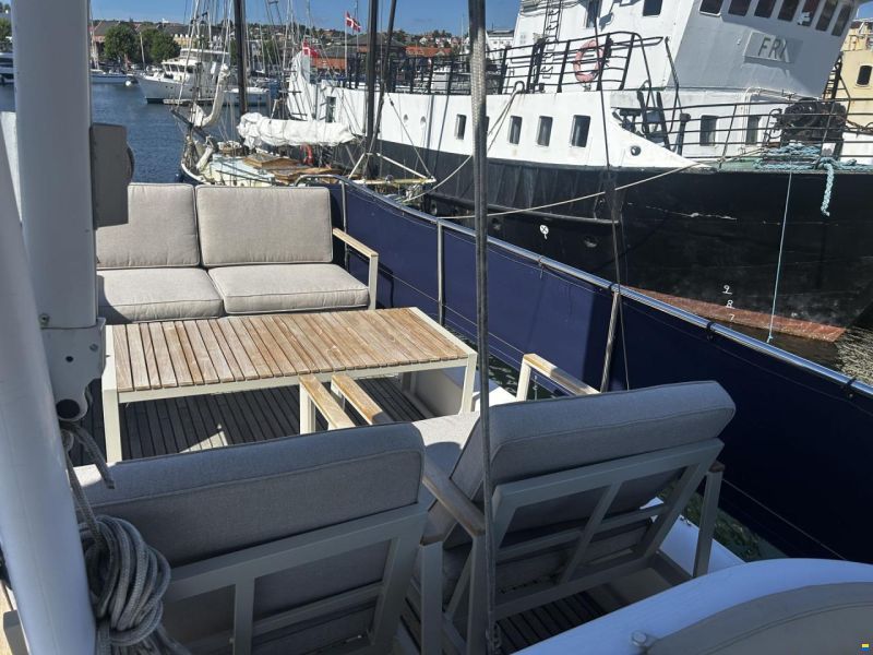 Beneteau swift Trawler 42