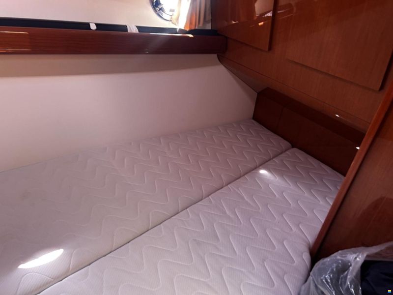 Beneteau swift Trawler 42