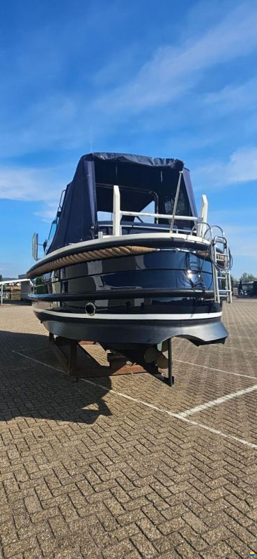 Kent 28 Launch