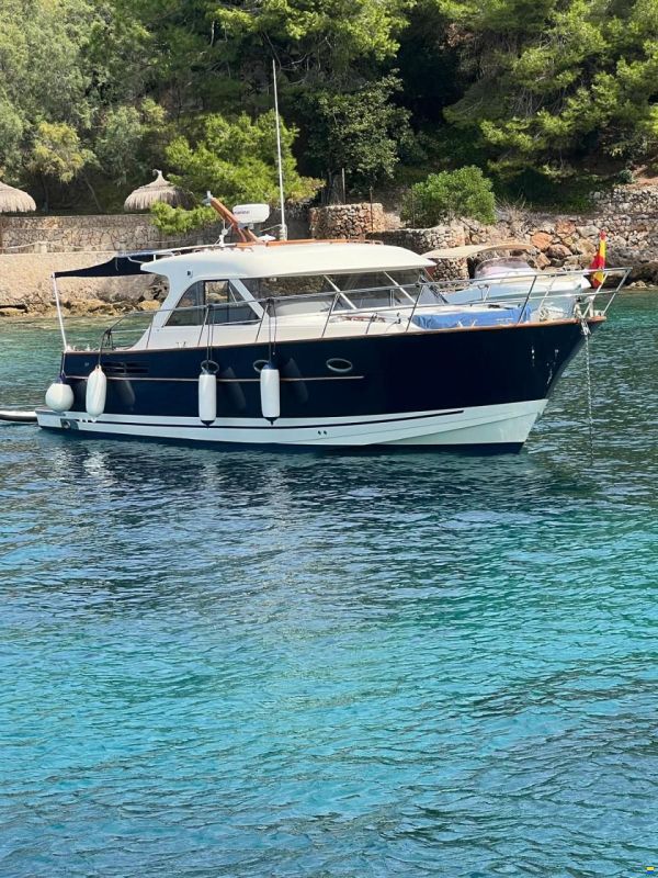 ACM Dufour Mystic 39