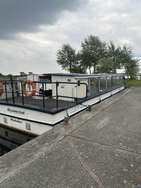 Open Rondvaartboot Rondvaarten En Arrang