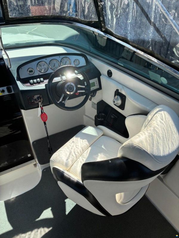 Regal 2250 ELECTRIC