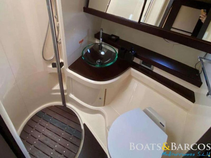 Azimut 43S