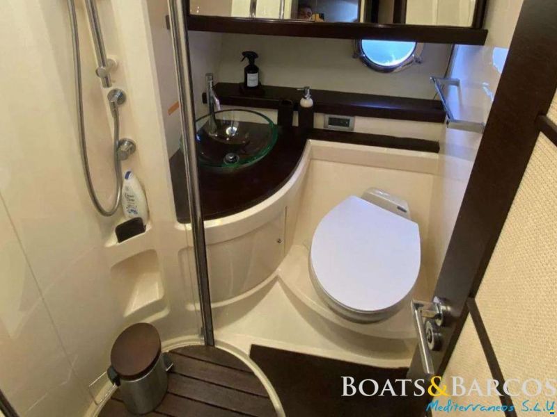 Azimut 43S