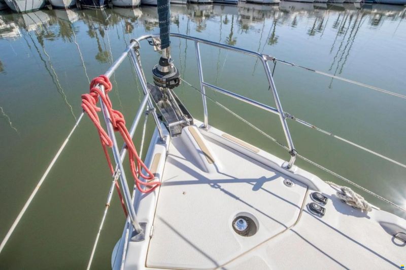 Hunter 36