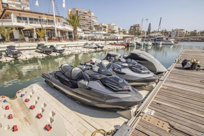 Sea-Doo RXT-X 300